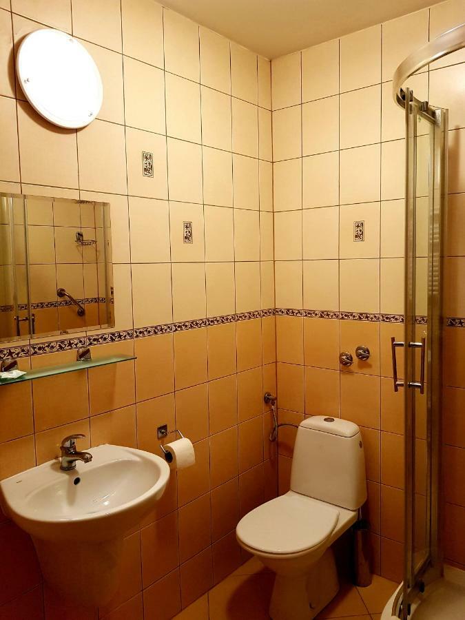 Hotel Iskra Жешов Екстериор снимка