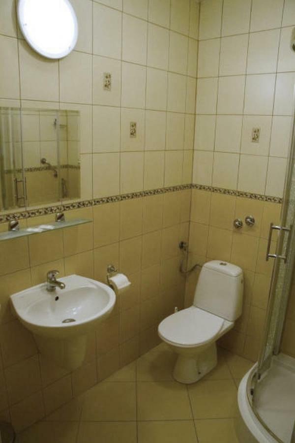 Hotel Iskra Жешов Екстериор снимка